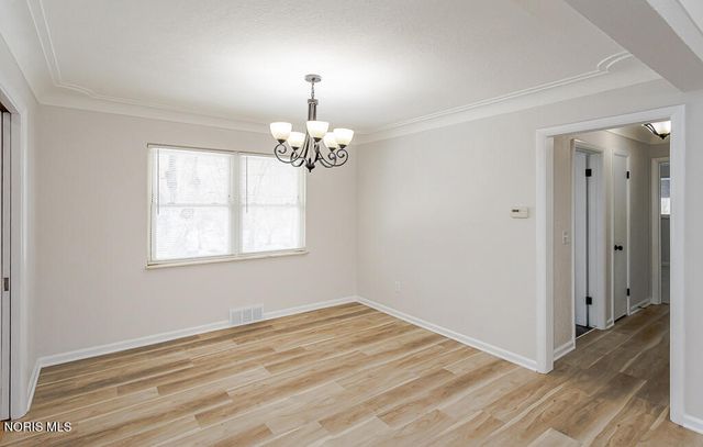 1021 Richards Road, Toledo, OH 43607