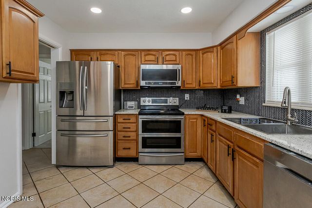 1021 Richards Road, Toledo, OH 43607