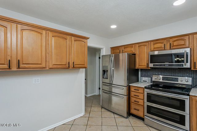 1021 Richards Road, Toledo, OH 43607