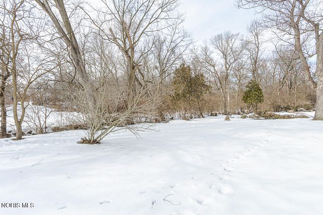 1021 Richards Road, Toledo, OH 43607