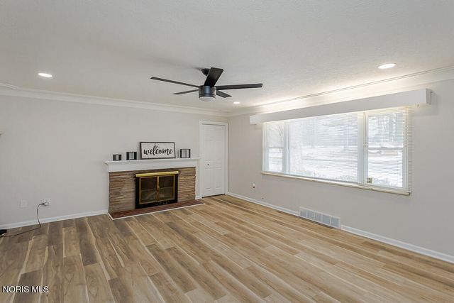 1021 Richards Road, Toledo, OH 43607