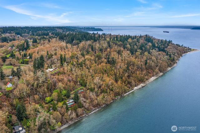 16526 87th Avenue SW, Vashon, WA 98070