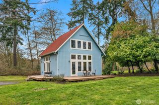 16526 87th Avenue SW, Vashon, WA 98070