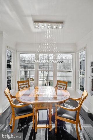 1628 GREAT FALLS ST, Mclean, VA 22101