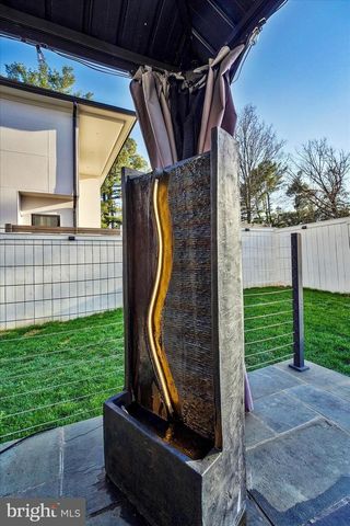 1628 GREAT FALLS ST, Mclean, VA 22101