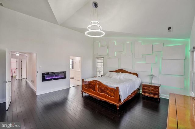 1628 GREAT FALLS ST, Mclean, VA 22101