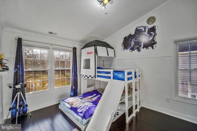 1628 GREAT FALLS ST, Mclean, VA 22101