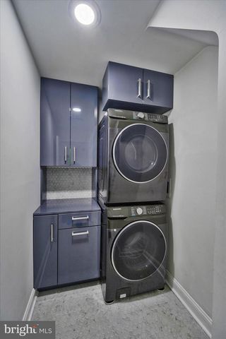 1628 GREAT FALLS ST, Mclean, VA 22101