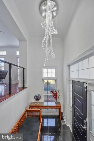 1628 GREAT FALLS ST, Mclean, VA 22101