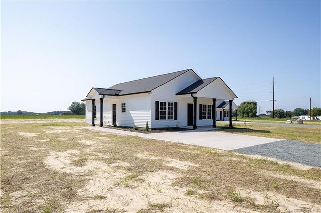 647 McLamb Road, Dunn, NC 28334