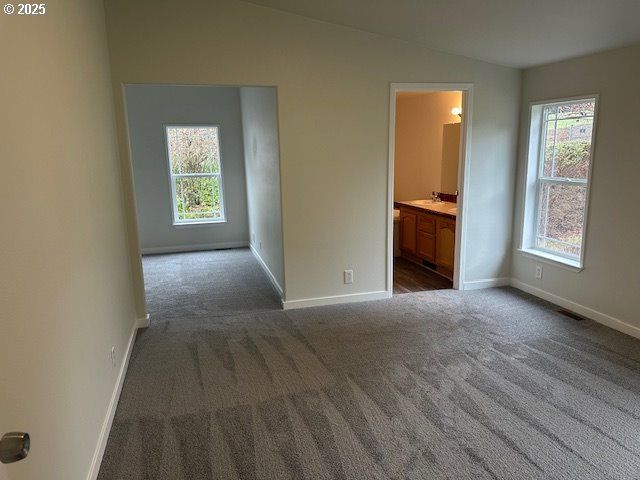 307 E STATE ROUTE 4, Cathlamet, WA 98612