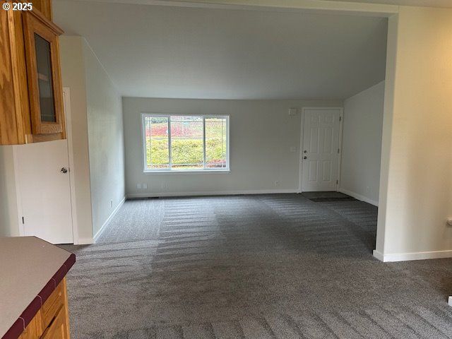 307 E STATE ROUTE 4, Cathlamet, WA 98612