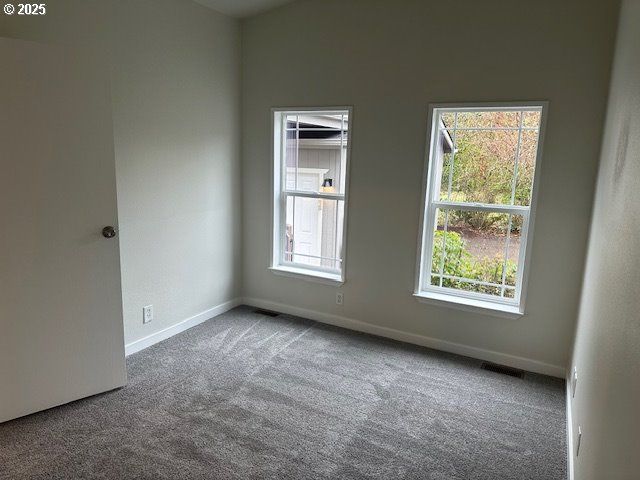 307 E STATE ROUTE 4, Cathlamet, WA 98612