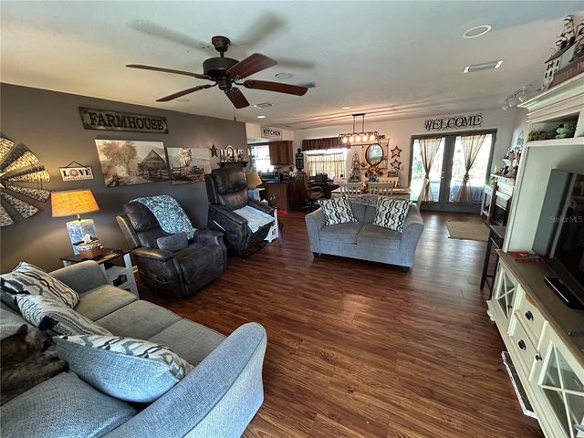 617 SE 35TH STREET, Ocala, FL 34471