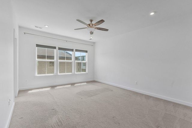 43509 APPLE ORCHARD SQ, Ashburn, VA 20148