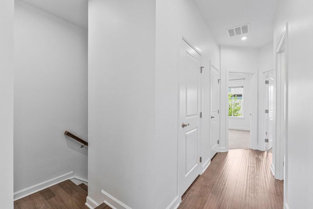 43509 APPLE ORCHARD SQ, Ashburn, VA 20148