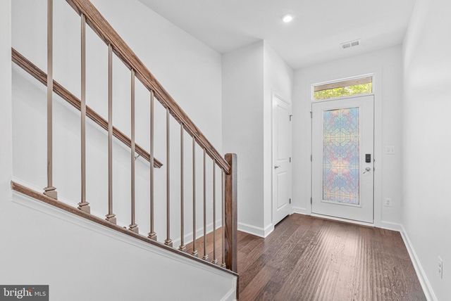 43509 APPLE ORCHARD SQ, Ashburn, VA 20148