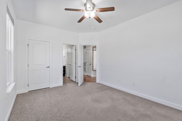 43509 APPLE ORCHARD SQ, Ashburn, VA 20148