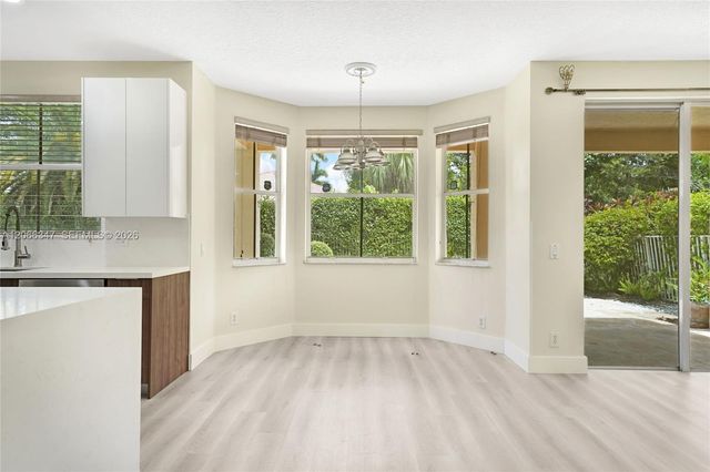 4312 Laurel Ridge Circle, Weston, FL 33331