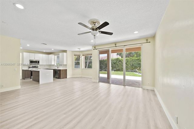 4312 Laurel Ridge Circle, Weston, FL 33331