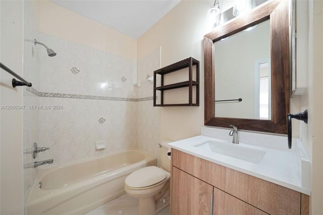 4312 Laurel Ridge Circle, Weston, FL 33331