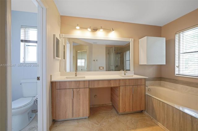 4312 Laurel Ridge Circle, Weston, FL 33331