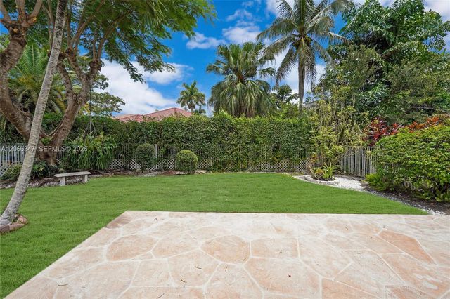 4312 Laurel Ridge Circle, Weston, FL 33331