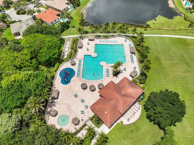 4312 Laurel Ridge Circle, Weston, FL 33331
