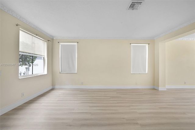 4312 Laurel Ridge Circle, Weston, FL 33331