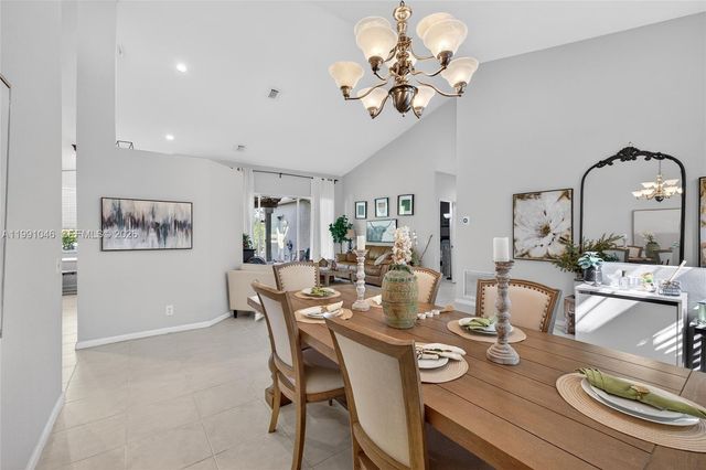 5318 NW 57th Ave, Coral Springs, FL 33067