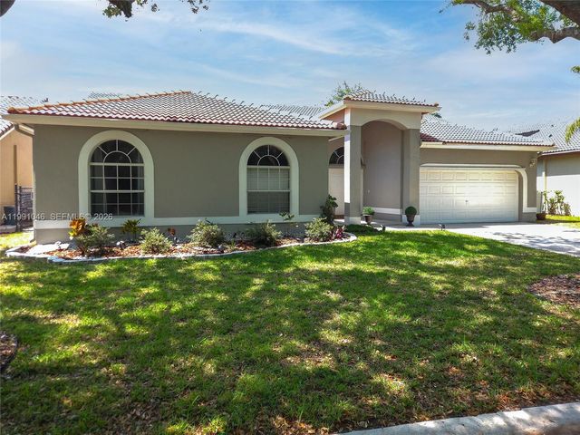 5318 NW 57th Ave, Coral Springs, FL 33067
