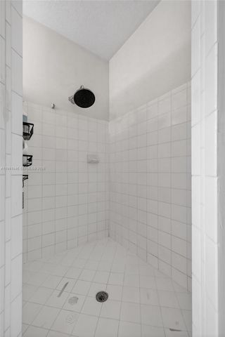 5318 NW 57th Ave, Coral Springs, FL 33067