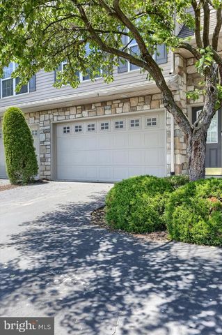 6343 MERCURY DR, Mechanicsburg, PA 17050