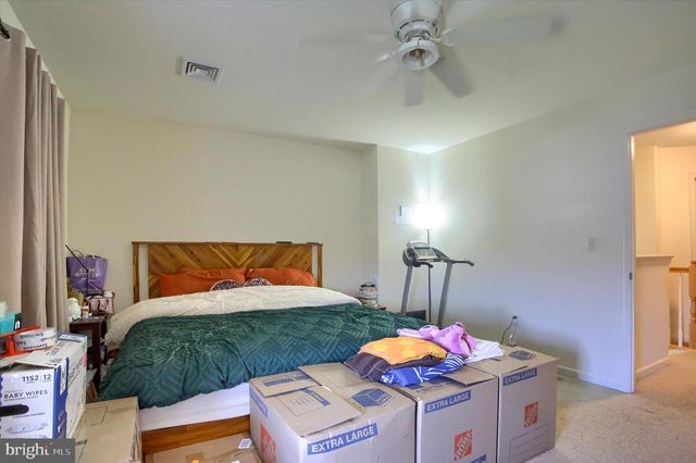 6343 MERCURY DR, Mechanicsburg, PA 17050