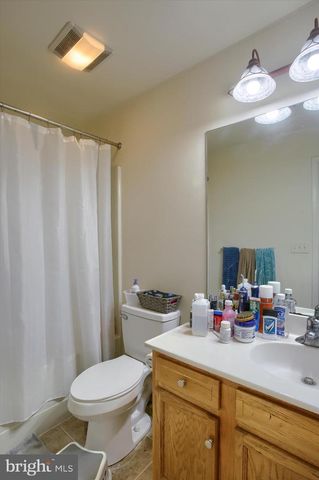 6343 MERCURY DR, Mechanicsburg, PA 17050