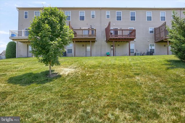 6343 MERCURY DR, Mechanicsburg, PA 17050