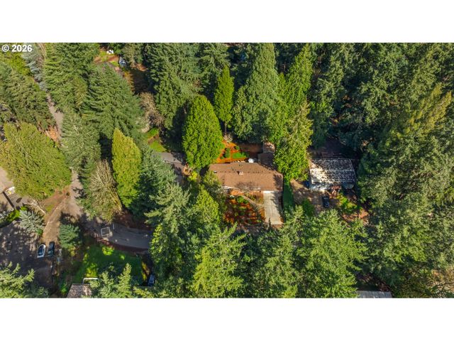 6167 Sw MILES Ct, Portland, OR 97219