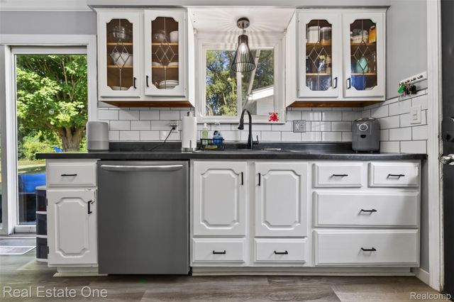 2351 Cheryl Ann Drive, Burton, MI 48519