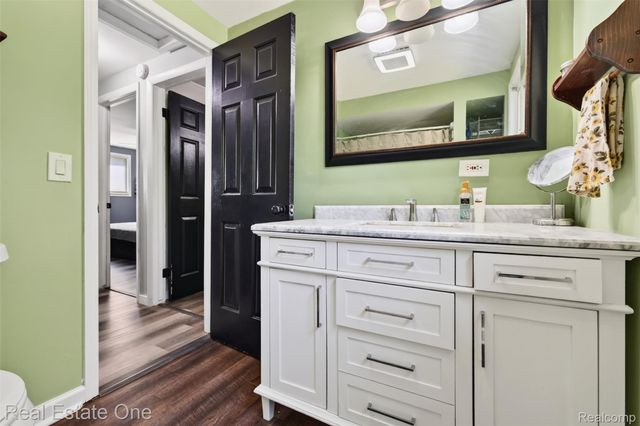 2351 Cheryl Ann Drive, Burton, MI 48519