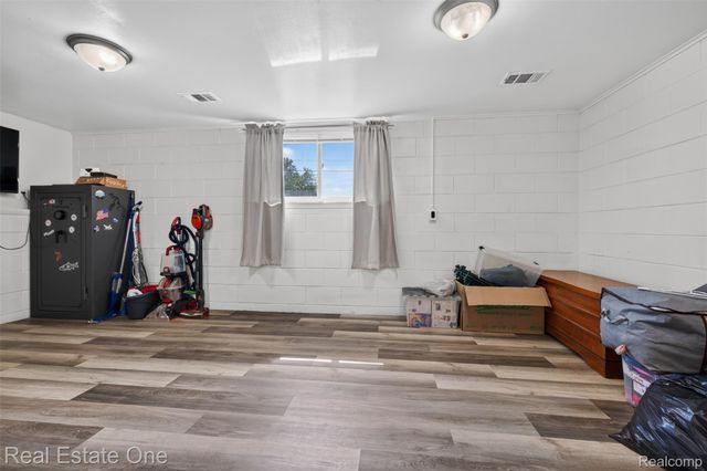 2351 Cheryl Ann Drive, Burton, MI 48519