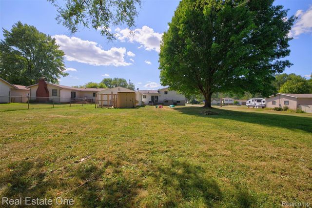 2351 Cheryl Ann Drive, Burton, MI 48519