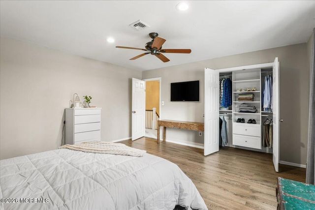 15 Country Lane, Manalapan, NJ 07726