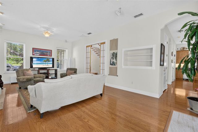 208 W ROSS AVENUE, Tampa, FL 33602