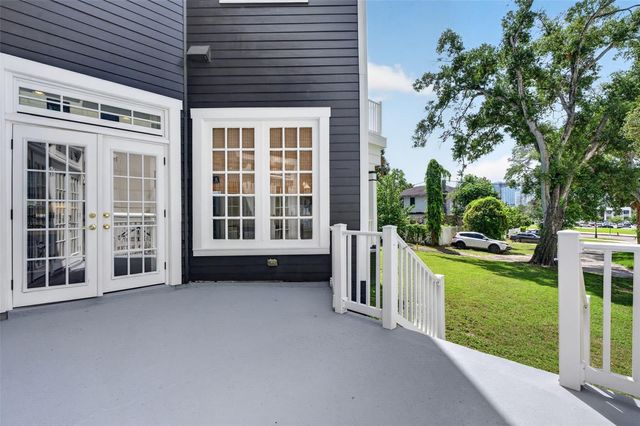 208 W ROSS AVENUE, Tampa, FL 33602