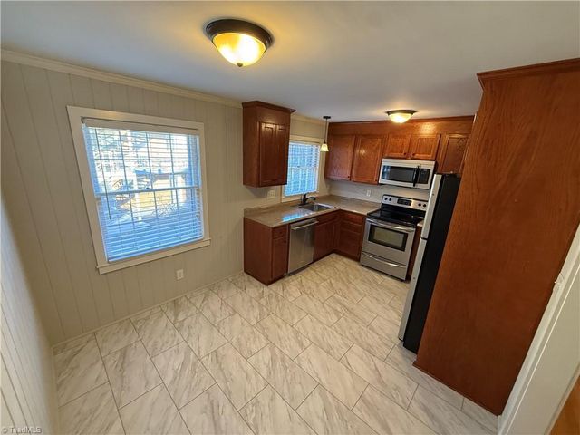 2030 Craig Street 4, Winston-salem, NC 27103