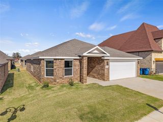 804 Venice Court, Kingfisher, OK 73750