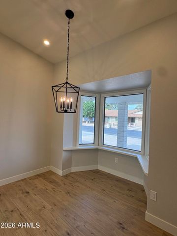 5723 W SUNNYSLOPE Lane, Glendale, AZ 85302