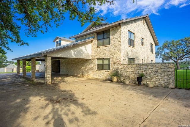 190-A Richter Road, Boerne, TX 78006