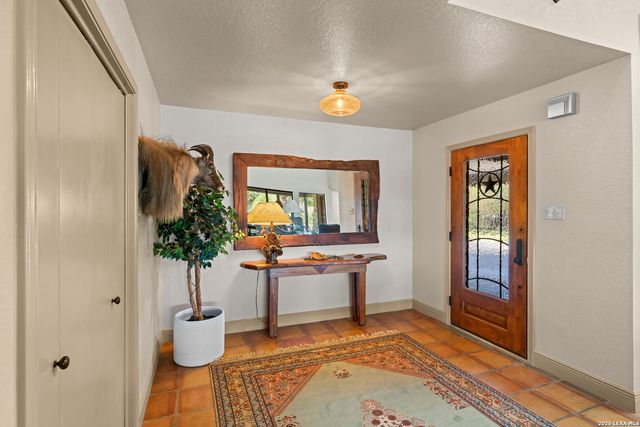 190-A Richter Road, Boerne, TX 78006