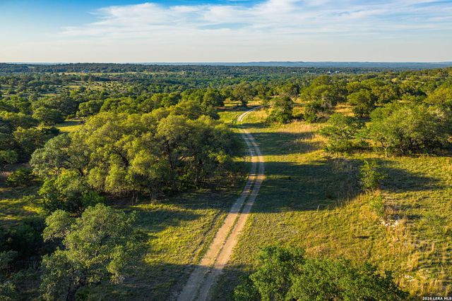190-A Richter Road, Boerne, TX 78006